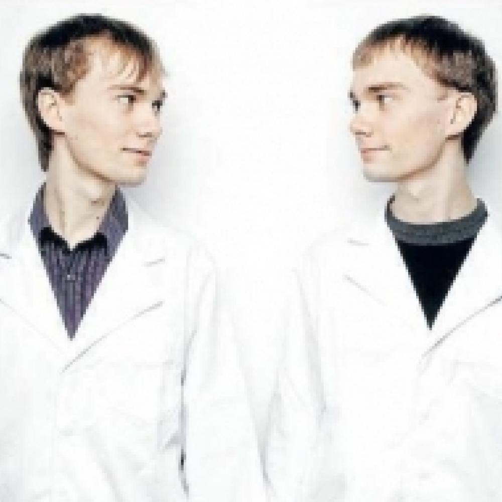 Dunn twins